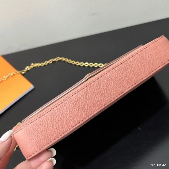 Cheap FÉLICIE POCHETTE LOUIS VUITTON 0820